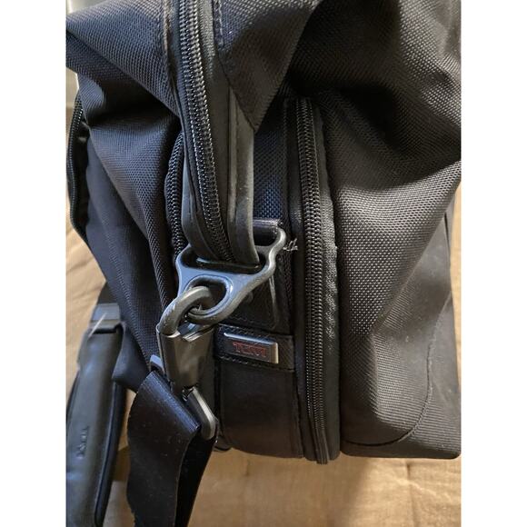 TUMI Travel Bag Duffle Double Expansion Satchel NWT MSRP $550.00 ALPHA 3 Black - Picture 8 of 12